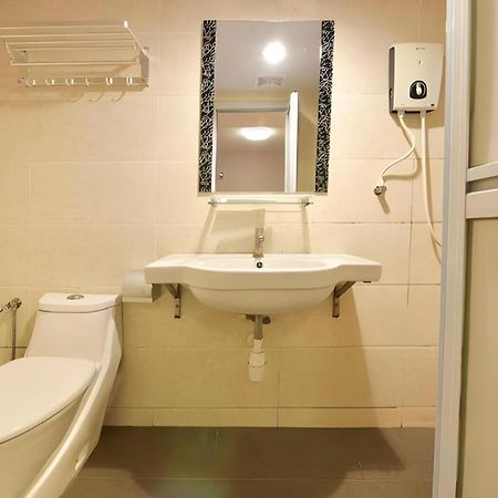 Malacca Grand Ct Hotel מראה חיצוני תמונה