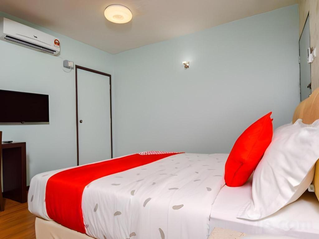 Malacca Grand Ct Hotel מראה חיצוני תמונה