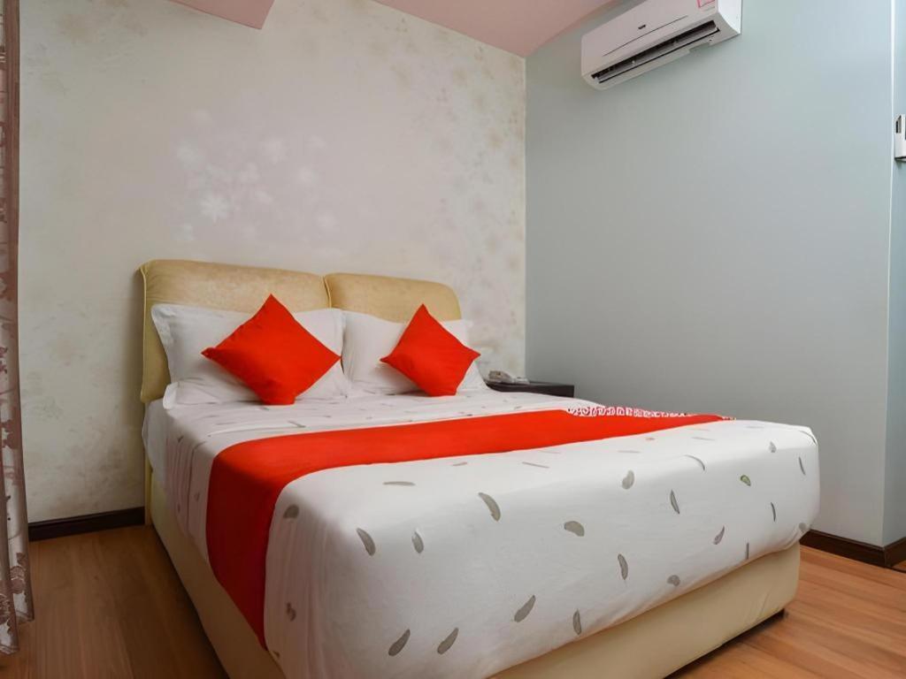 Malacca Grand Ct Hotel מראה חיצוני תמונה