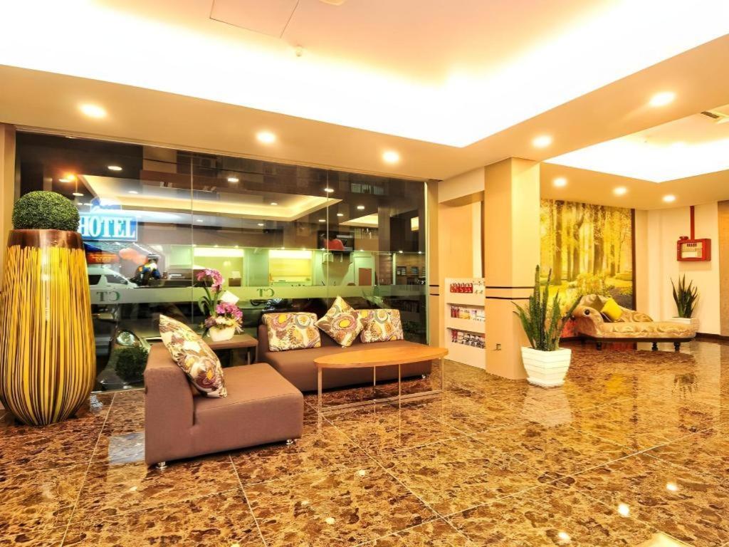 Malacca Grand Ct Hotel מראה חיצוני תמונה