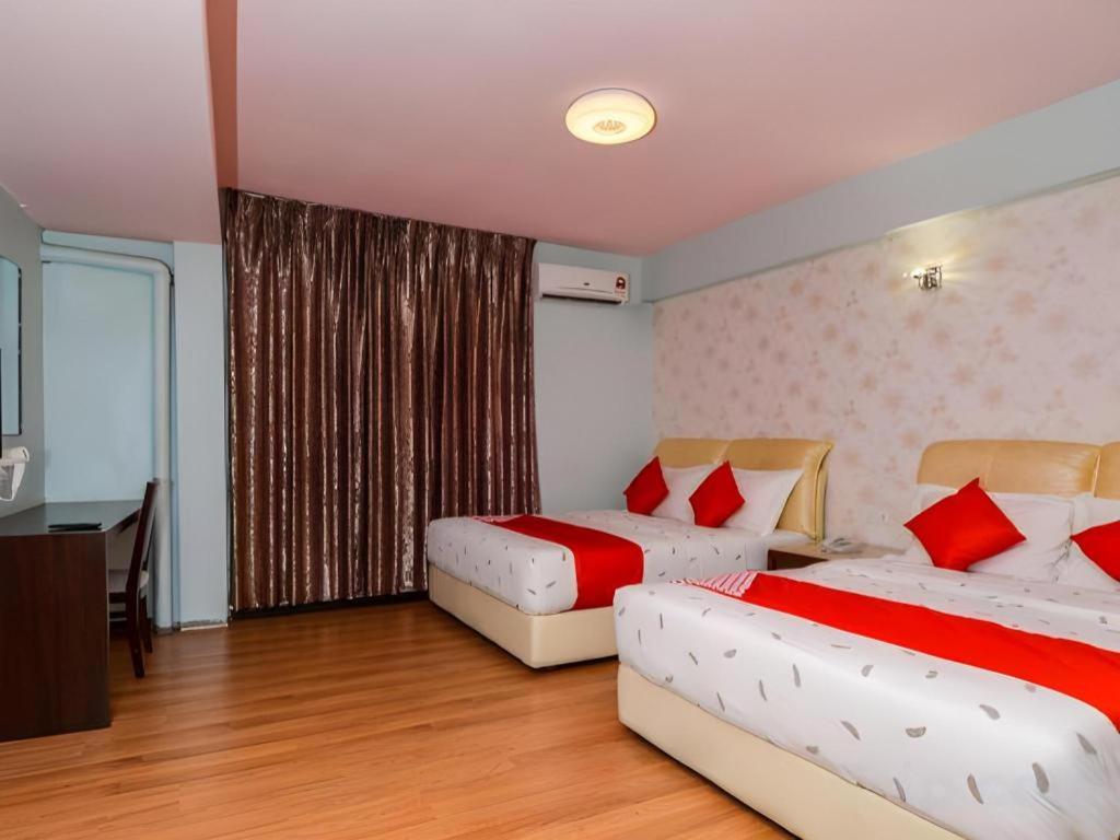 Malacca Grand Ct Hotel מראה חיצוני תמונה