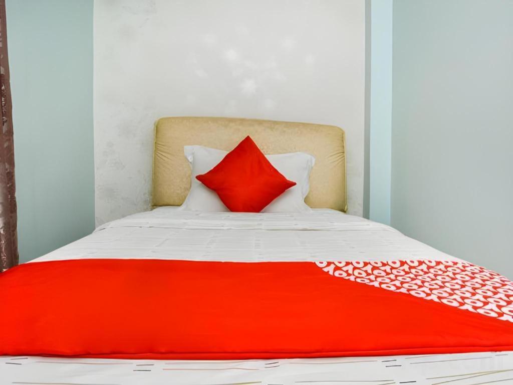 Malacca Grand Ct Hotel מראה חיצוני תמונה