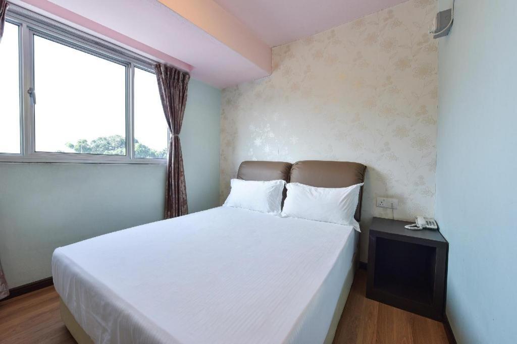 Malacca Grand Ct Hotel מראה חיצוני תמונה