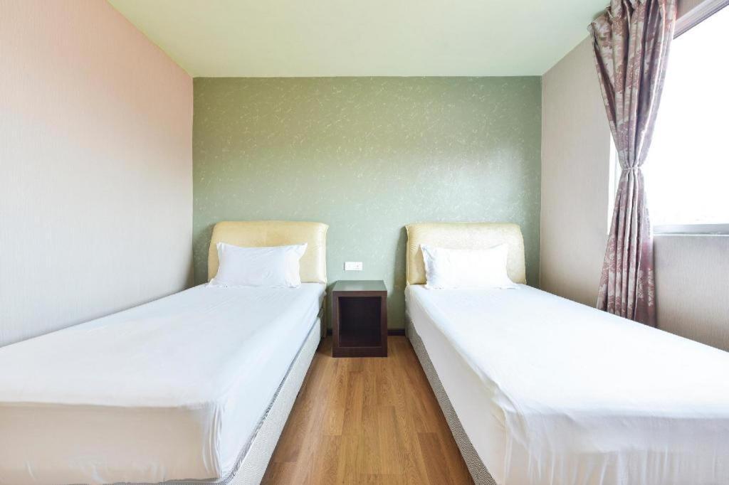 Malacca Grand Ct Hotel מראה חיצוני תמונה