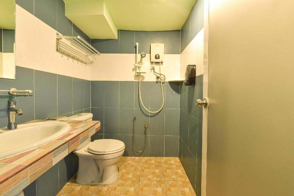 Malacca Grand Ct Hotel מראה חיצוני תמונה