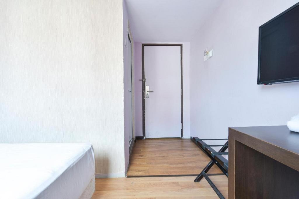 Malacca Grand Ct Hotel מראה חיצוני תמונה